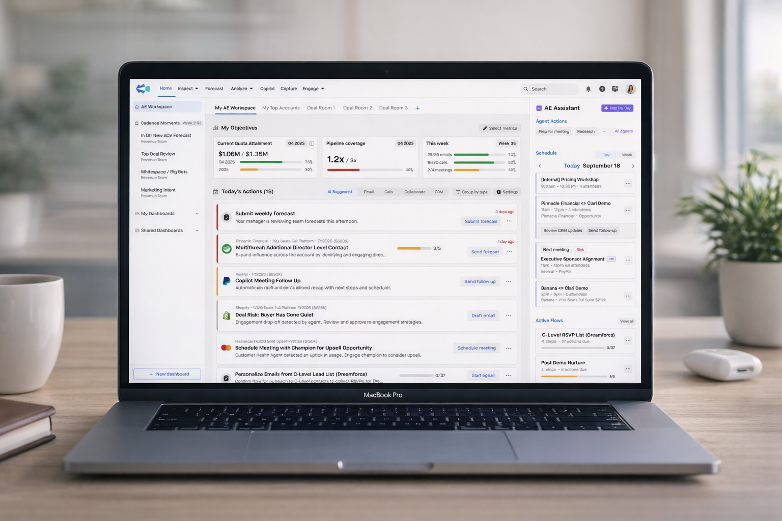 .interface of project management software (for a b2b saas) - real-life display